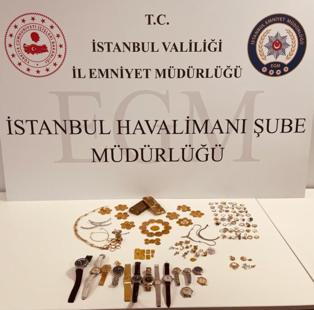 İstanbul Havalimanı'nda Kilolarca Külçe Altınla Yakalandı